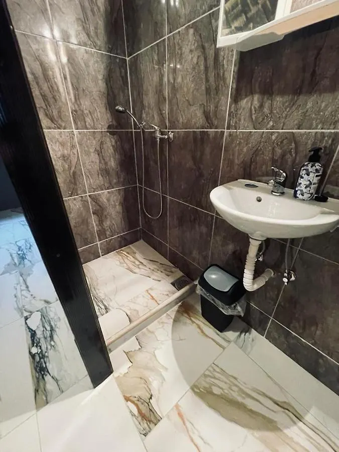 Titanic 1 Appartement Wenen
